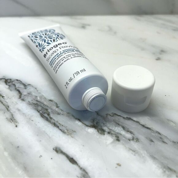 ๐ Briogeo Scalp Revival Charcoal + Coconut OilMicro-Exfoliating Shampoo, 2 oz - Picture 8 of 10